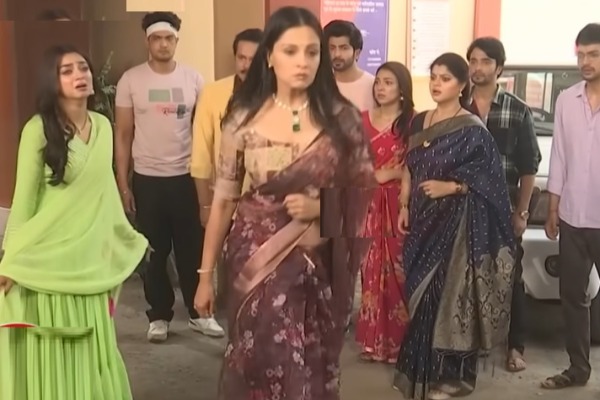 Shocking Twist! Rajji Slapped by Bhanu!