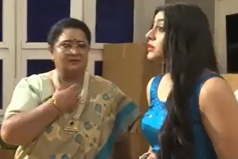 Kamini's Secret Exposed in Mann Atisundar!