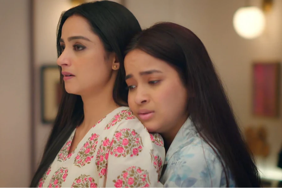 Ujjaini's Drunken Confession Shocks Nayanika!